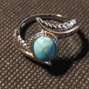 Gorgeous Sterling Natural Turquoise Feather Ring